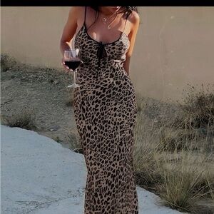 Leopard print knotted long dress